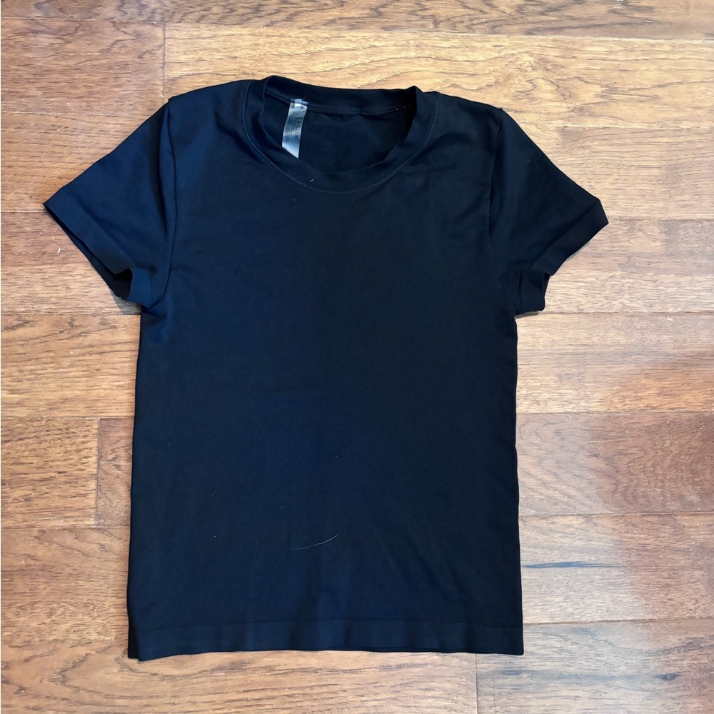 Aritzia Black Crop Top